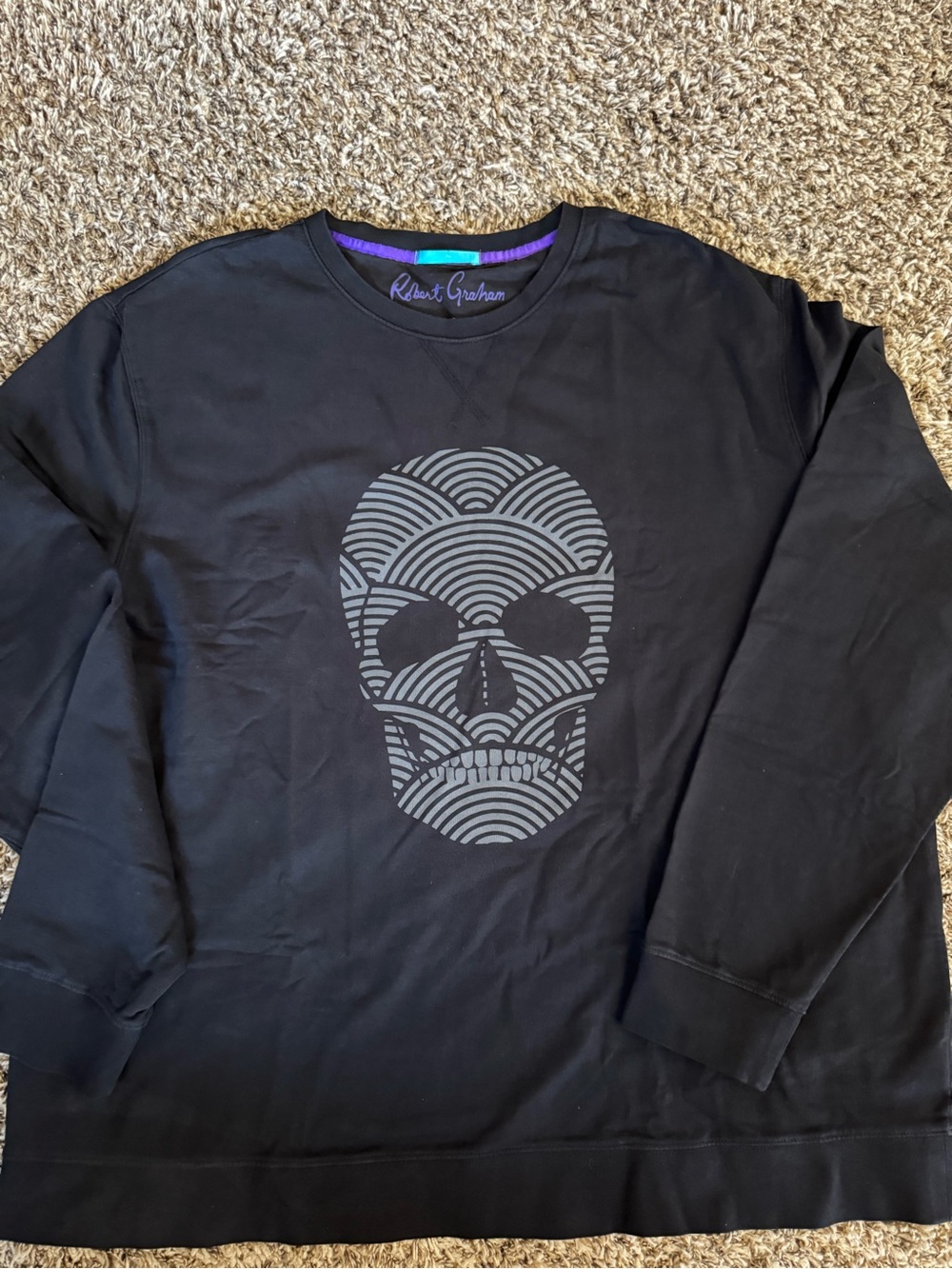 Robert Graham Black Sweatshirt with Gray Graphic Skull